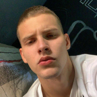 Шукаю дівчину  чи пару