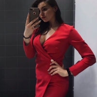 Lady in red